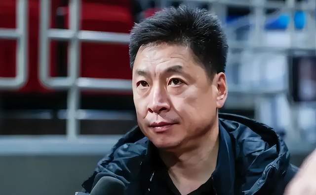 开云体育-重返广东,接替杜锋?李春江做出回应,尘埃落定,其子表态有深意