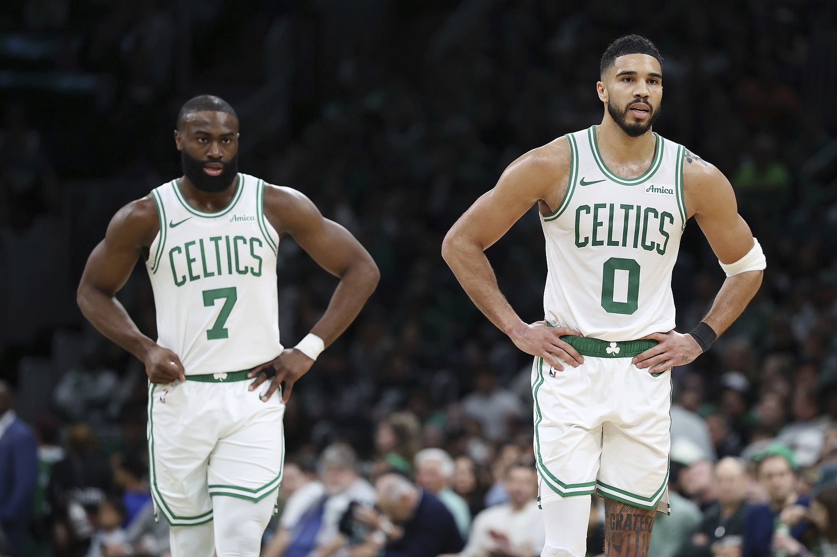 开云体育官网-海沃德:塔图姆&布朗是联盟中最好的两名侧翼之一 绿军球迷真有福